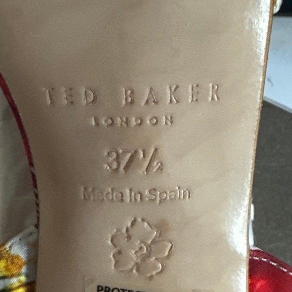 Ted Baker Ivory Neelia Floral Print Bow Heeled Sandals NEW Size 37.5 - US 7.5 - Picture 11 of 12